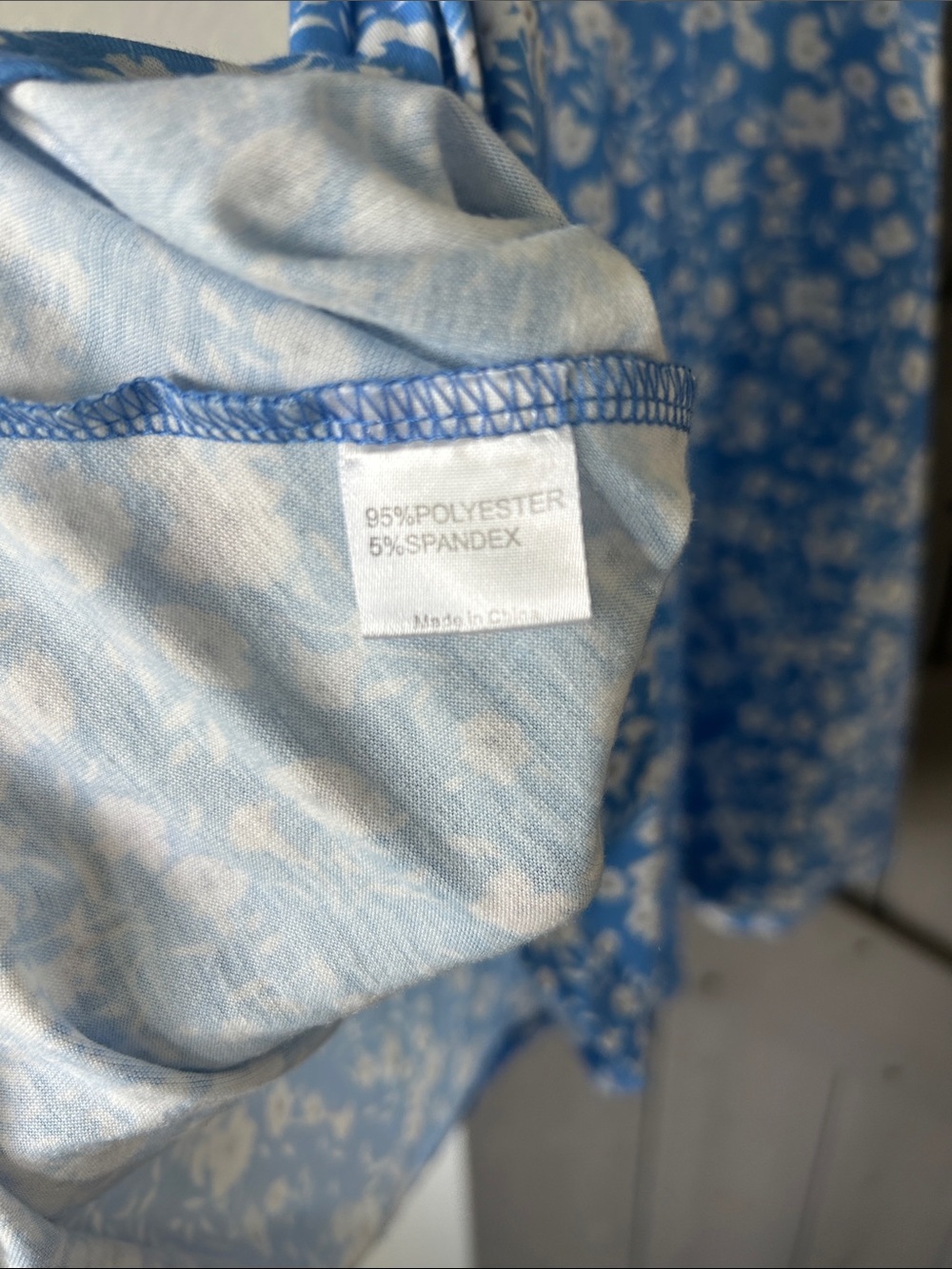 Light Blue Floral Wrap-Style Dress with Short Sleeves - Picture 4 of 5